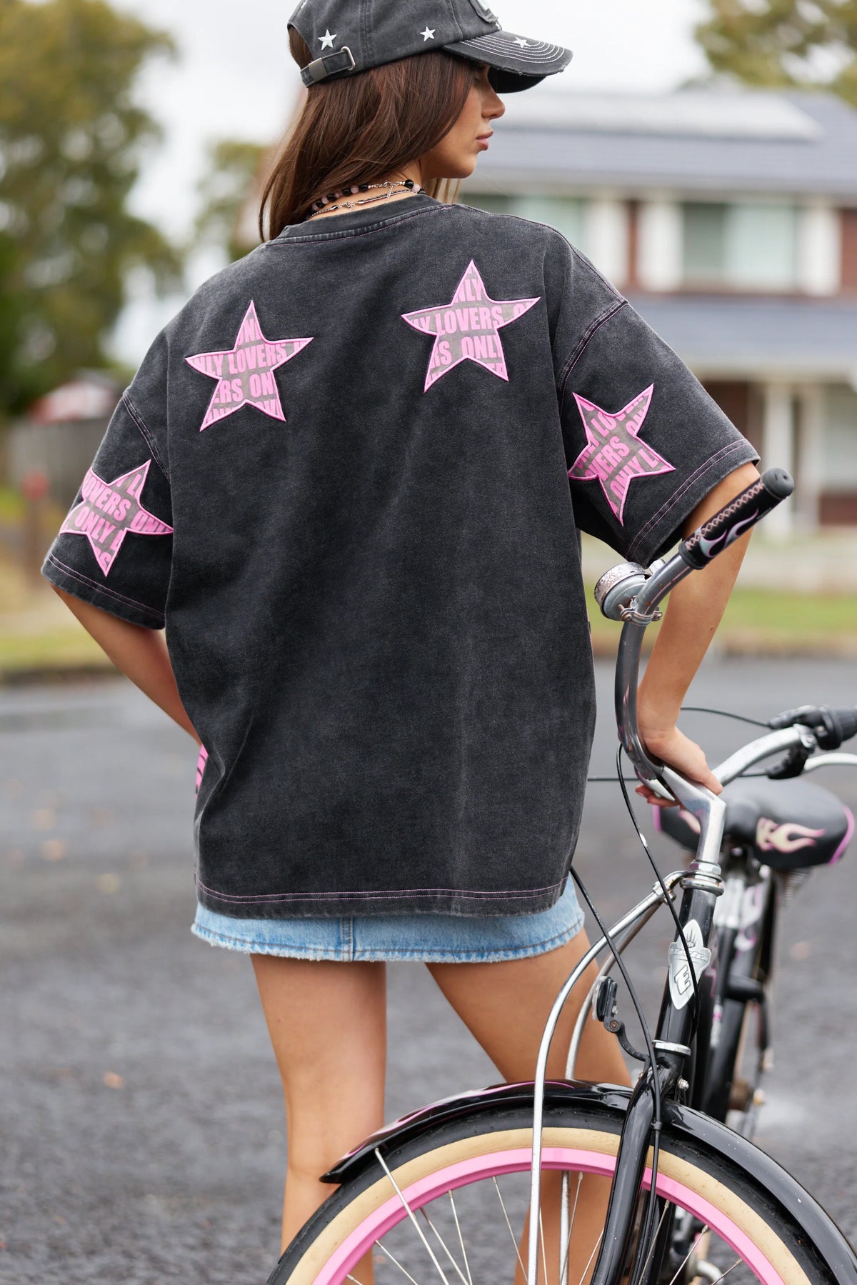 Only Lovers Left Starstruck Tee - Avril