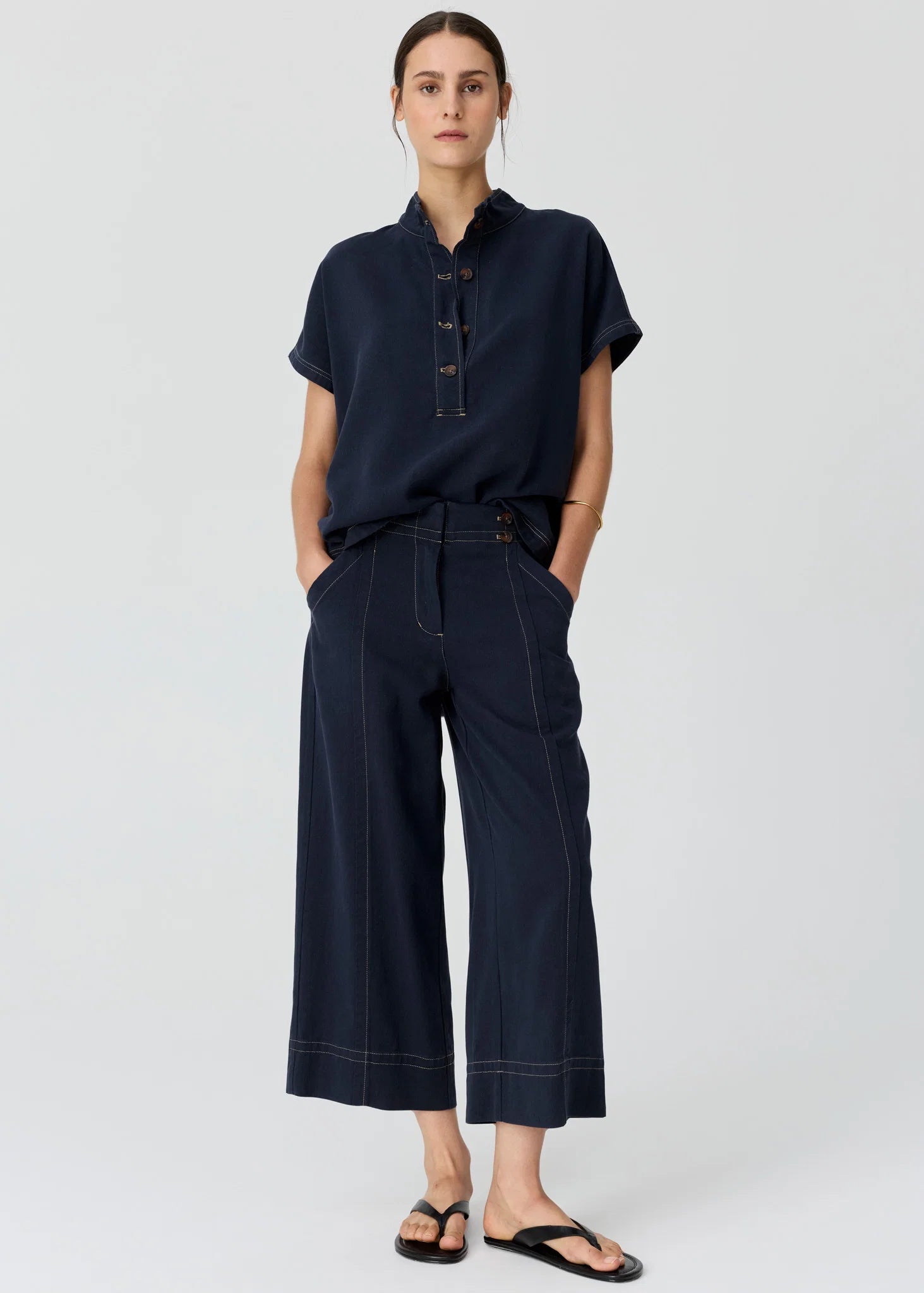 POL Anise Crop Pant - Ink
