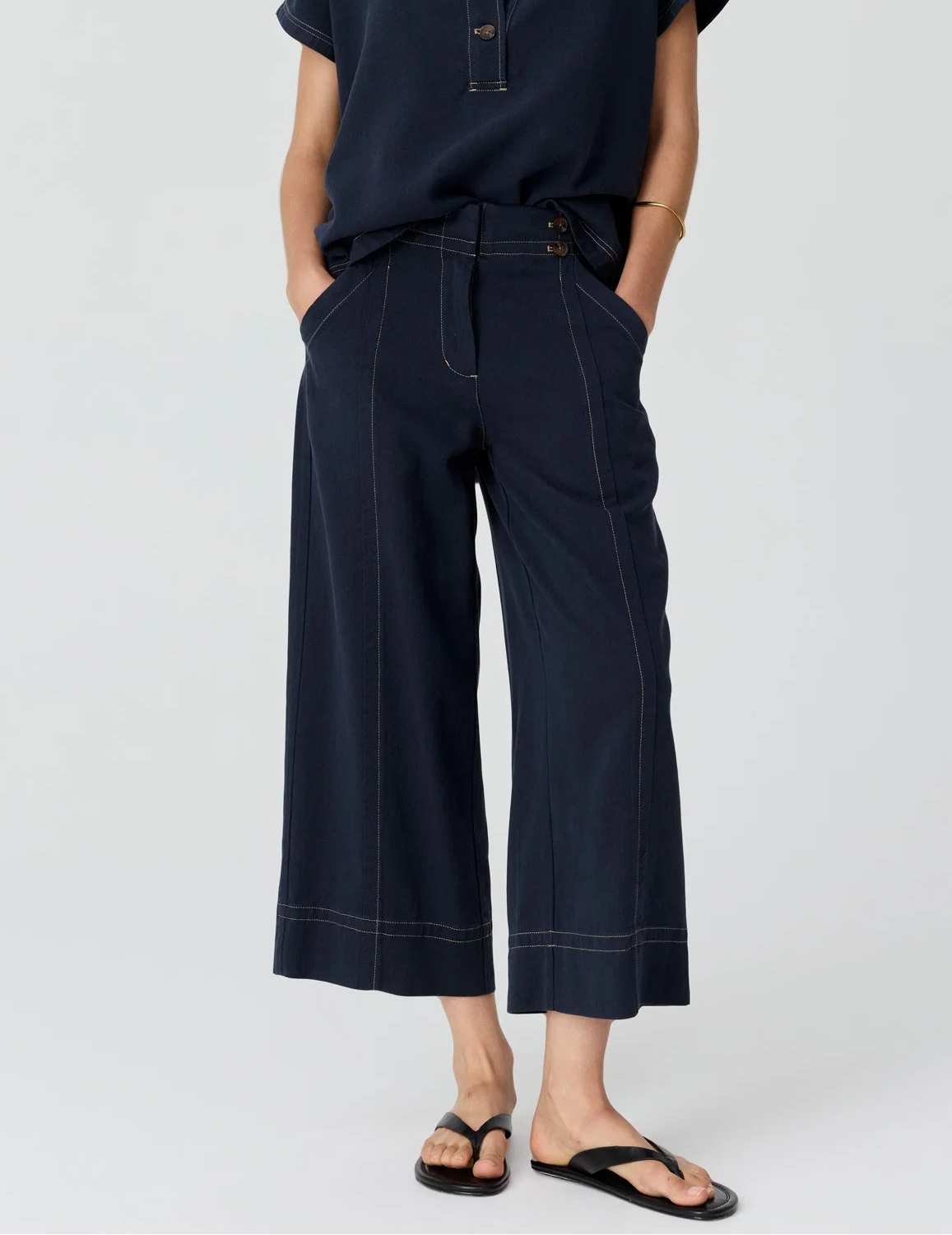 POL Anise Crop Pant - Ink