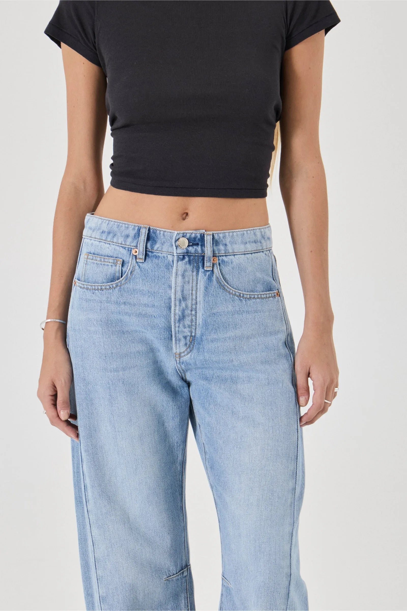 Rollas ARC Barrel Jean - Bowery Vintage