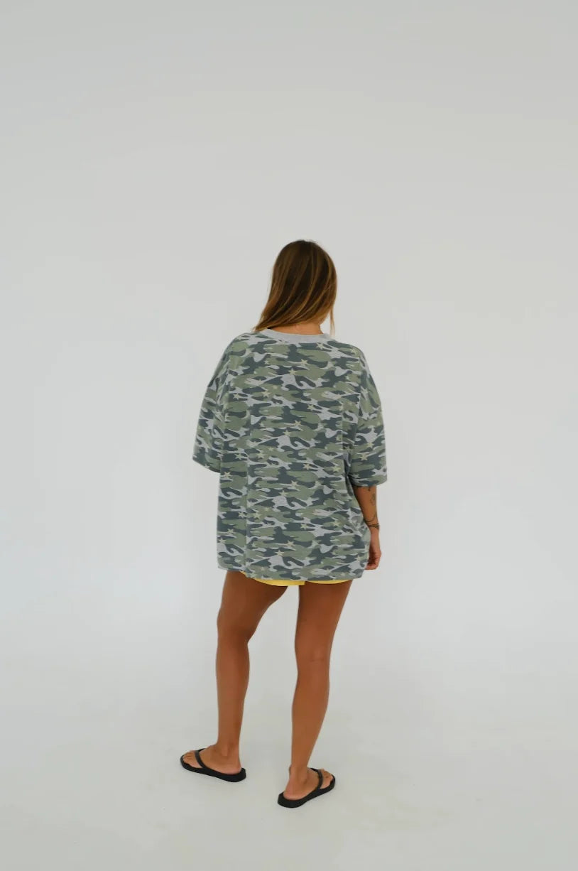 By Billie Oversized Tee - Camo Star