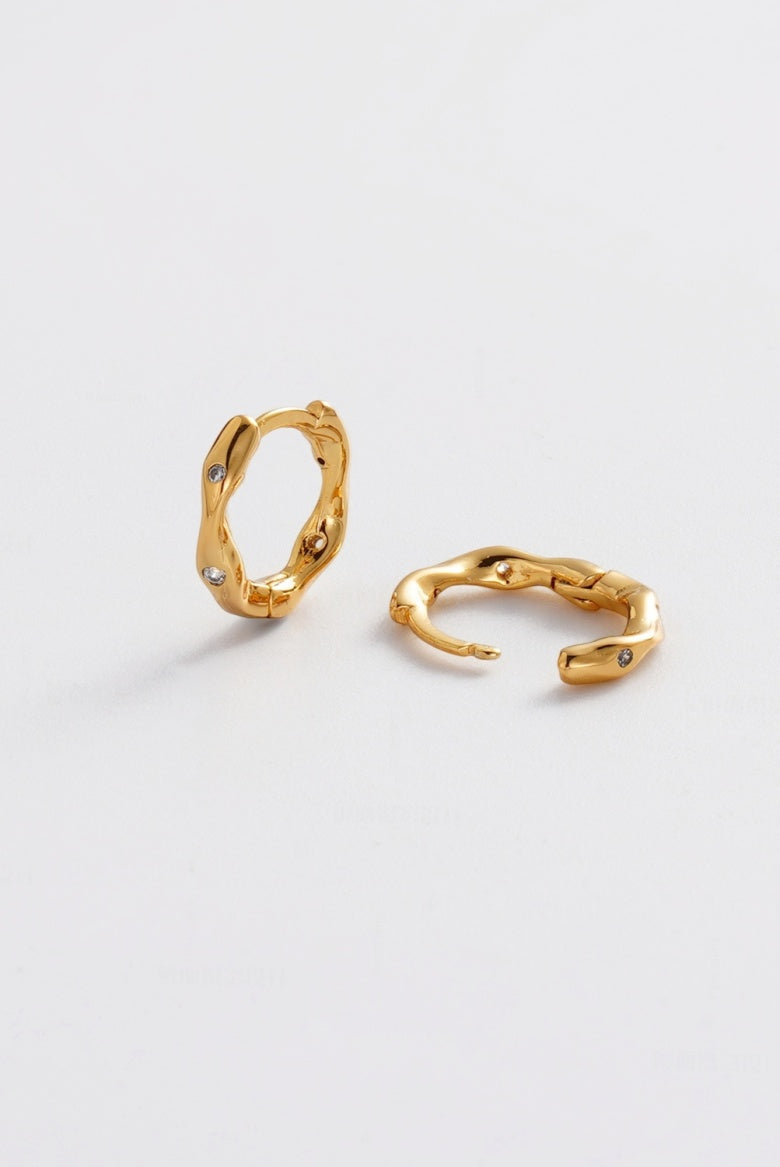 Zafino June Huggie - Gold