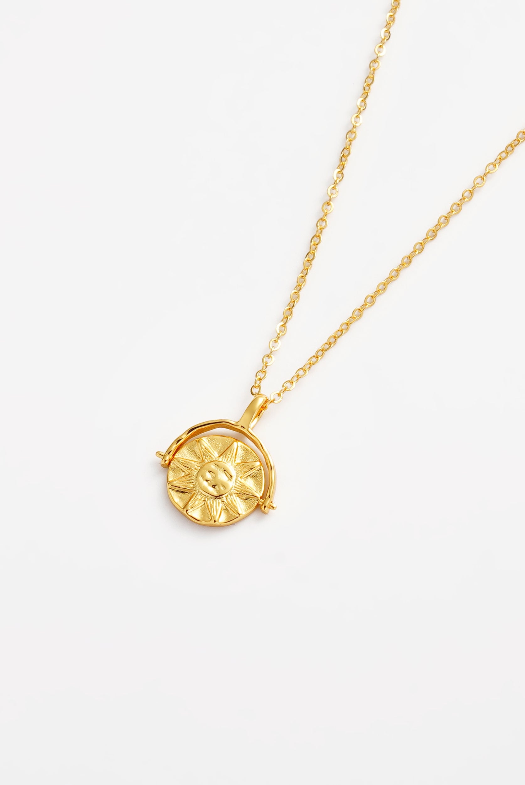 Zafino Luna Pendant Necklace - Gold