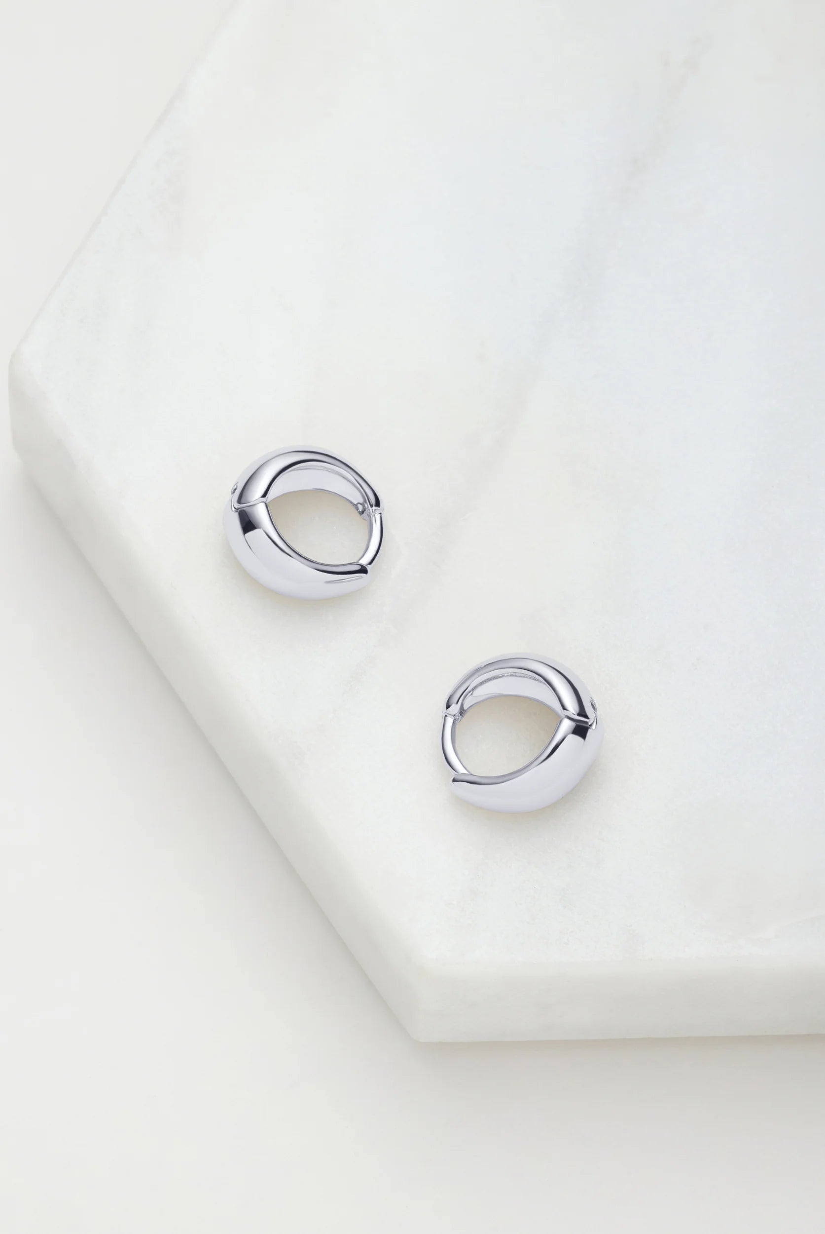 Zafino Steph Hoop Small - Silver