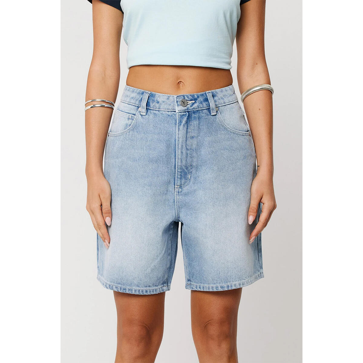 Abrand Carrie Short Jordan Worn
